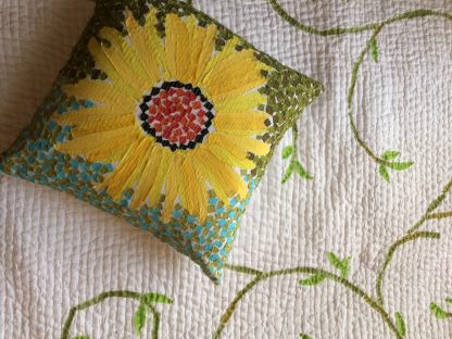 Green Foliage Quilt - Image 2